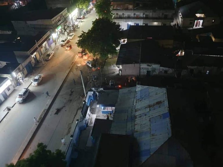 Qarax Ka Dhacay Muqdisho,iyo Taliyihii Waabari oo Lagu Dilay