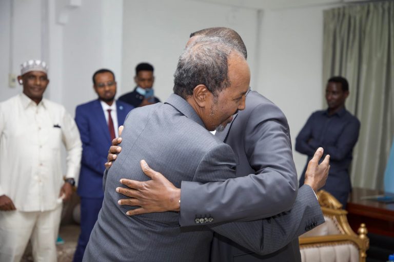 Gudoomiyaha G/Banaadir oo La Kulmay Madaxweynaha La Doortay ee JFS