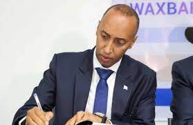Hantidhowraha Qaranka Oo Amar Culus Dul Dhigay Ra’iisul Wasaare Rooble