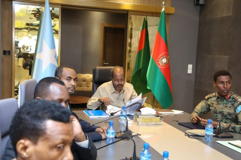 Xasan Shiikh:-“Dowladda Waxay Xoogga Saari Doontaa Dagaalka Al-shabaab”,!