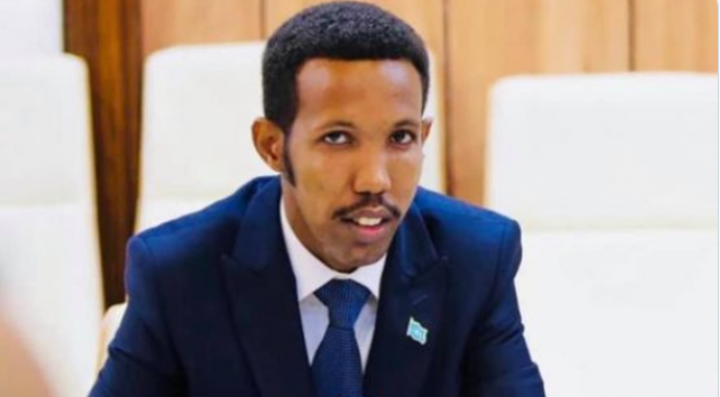 Xildhibaan Yaasiin Farey oo Ka Hadlay Kiiska Ikraan Tahliil Faarax