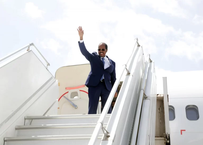 Madaxweyne Xasan Shiikh oo Ku Wajahan Magaaladda Garoowe+Ujeedka