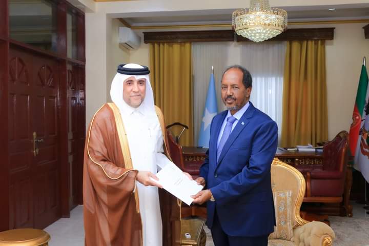 Madaxweyne Xasan Shiikh oo Qaabilay Safiirka Qatar ee Soomaaliya