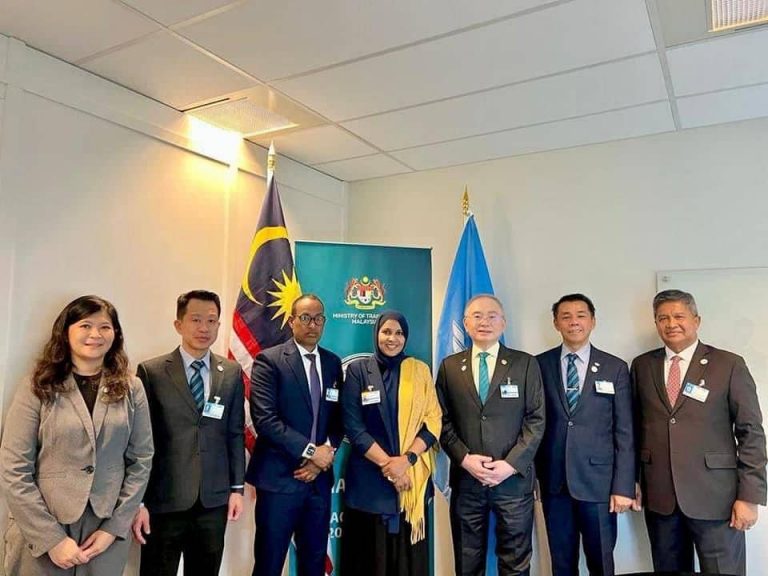 Soomaaliya iyo Malaysia oo Galay Heshiisyo Ku Saabsan Gaadiidka iyo Duulista Hawada