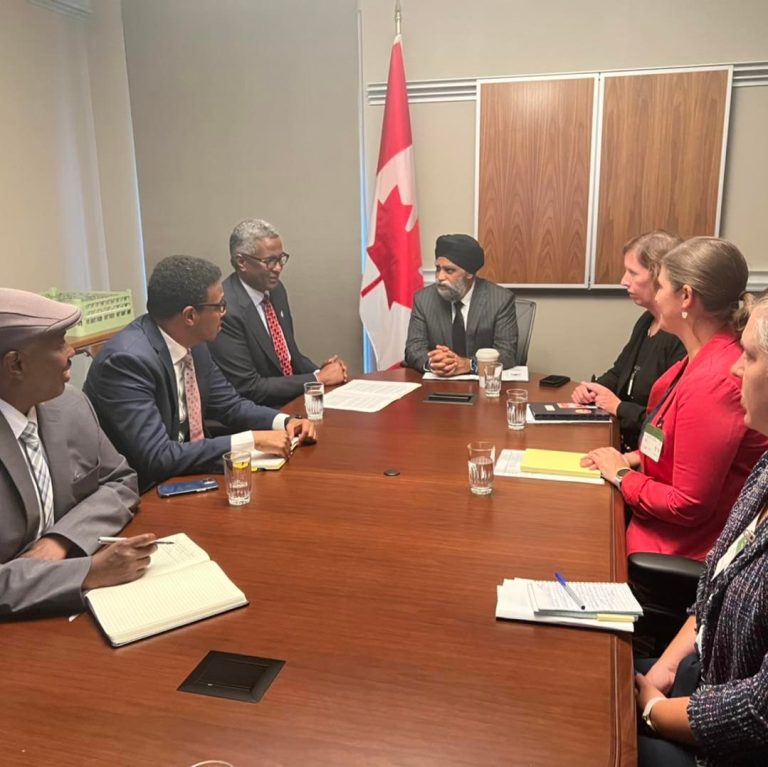 Dowladda Canadda oo Balanqaad u Sameysay Dowladda Soomaaliya