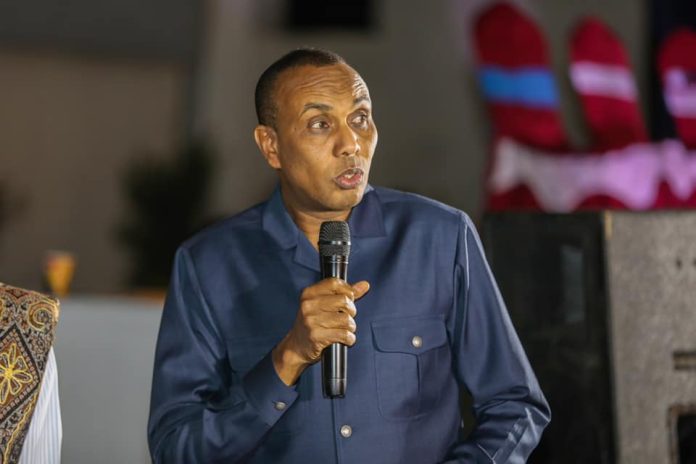 Xamsa oo Faray Madaxda iyo Shacabka In Loo Midoobo Dagaalka Al-shabaab