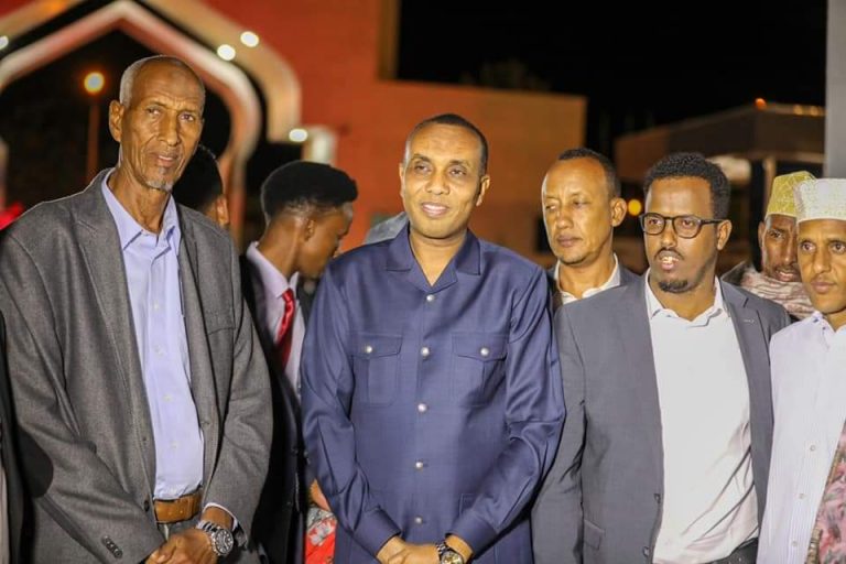 Casho Sharaf Jigjiga Loogu Sameeyay Ra’isul Wasaare Xamse Barre+Sawirro