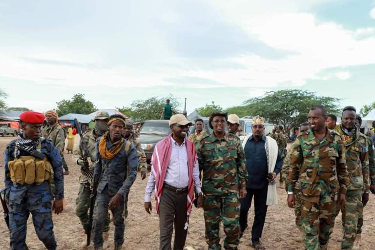 Madaxweynaha Hirshabeelle oo Tagay Degmadii Ugu Weyneyd ee Shabaab Laga Saaray