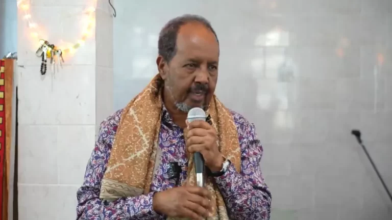 Xasan oo ugu baaqay Somaliland inay xal nabadeed ku dhameyso xaaladda Laascaanood