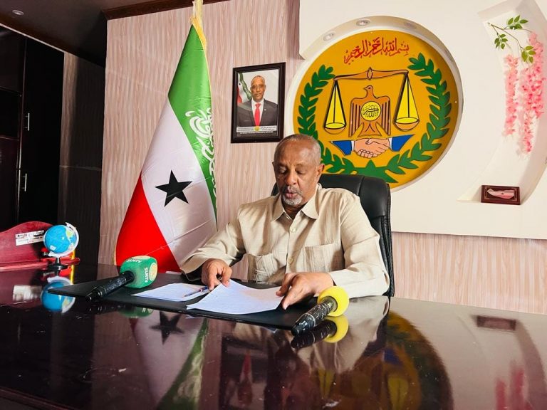 Somaliland oo Ka Hadashay Dagaalka Laascaanood, Puntland-ta eedeen u Jeedisay