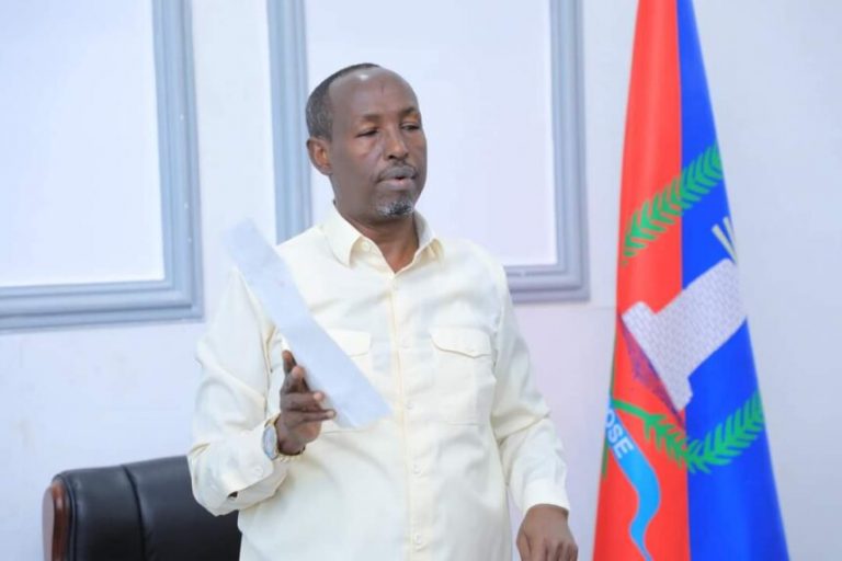 Maamulka Gobolka Banaadir oo Mamnuucay Isticmaalka Maandooriyaha