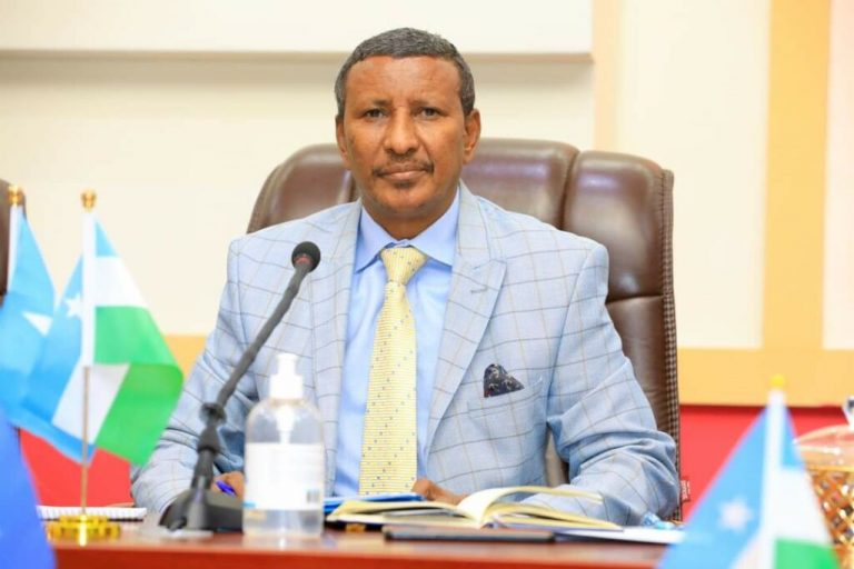 Dirir:-“Doorashada Madaxweynaha Xilligii aan u Garano ayaan Qabanaynaa”!