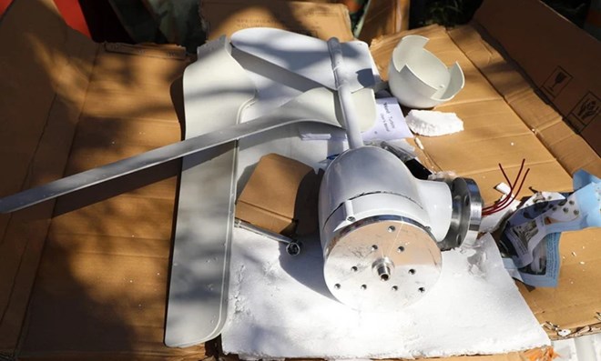 Ciidanka Kenya oo Qabatay Diyaarad Drone ay Isticmaalayeen Al-shabaab