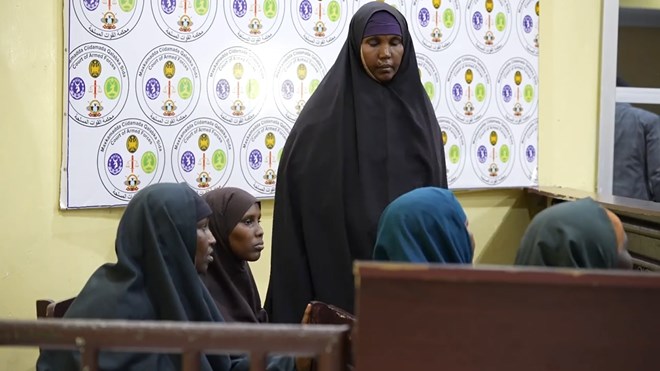 Xaasaska Saraakiil Ka Tirsan Al-shabaab oo Maxkamadd Lasoo Taagay