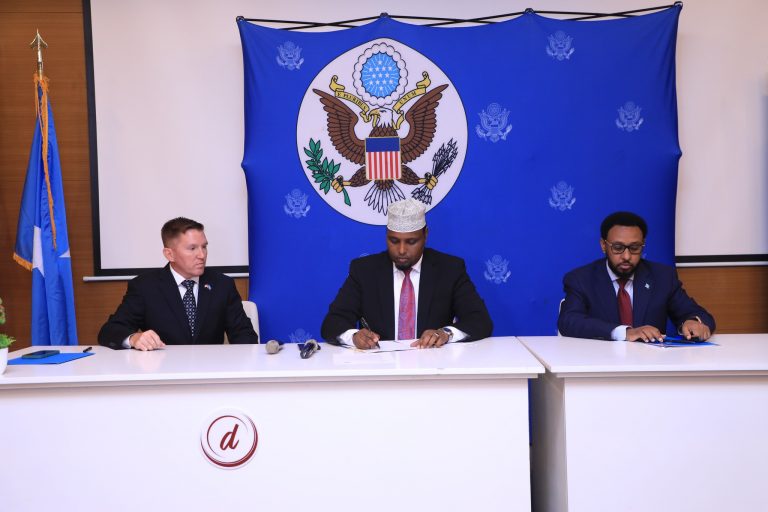 Mareykanka oo Dowladda Soomaaliya Ugu Deeqay 92.6 milyan oo Dollar.