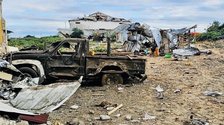Al-shabaab oo Sheegay in Qaraxii Ceelasha Biyaha Ku Dileen 49-askari