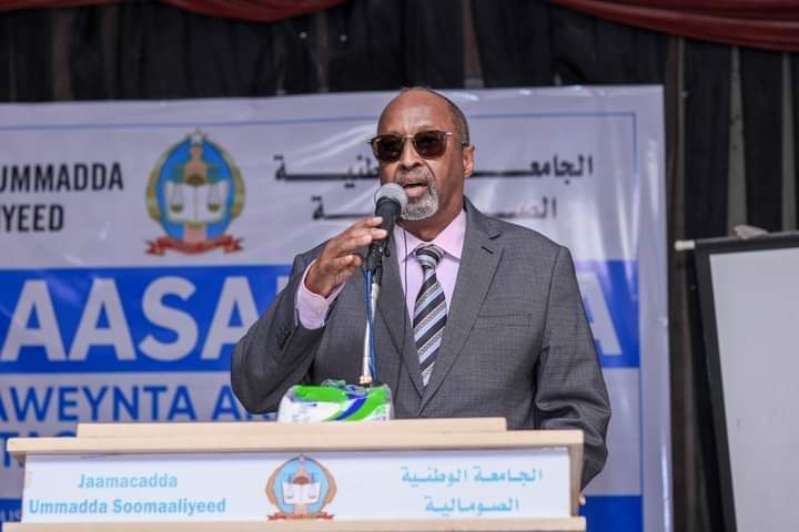 Xasan Shiikh oo Xilkii Ka Qaaday Guddoomiyhii Jamacadda Ummadda,