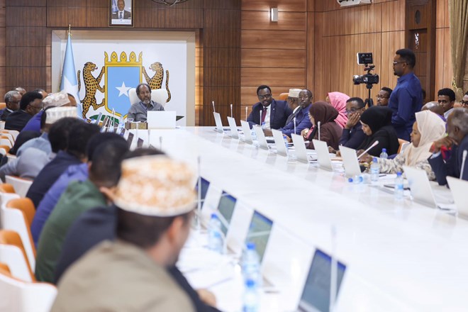 Golaha Wasiiradda oo yeeshay kulanka Xasaasi ah, Madaxweynaha oo Ka qeyb Galay