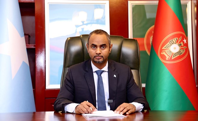 Wasaaradda Gaashaandhiga oo Ka Hadashay Geerida Taliye Suulnuug