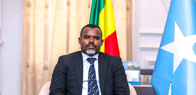 Safiirka Ethopia ee Soomaaliya oo Raaligalin ka Bixiyay Hadal uu Ugu Gafay Soomaliya