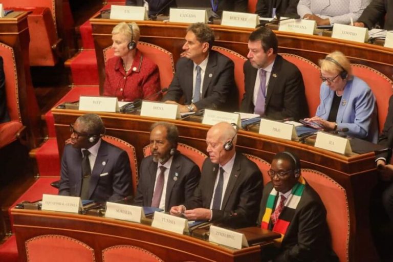 Xasan ”Iskaashiga Afrika iyo Talyaaniga ma noqon karo mid shaqeeyo hadii dal Afrikaan ah ku xadgudbo dal kale”