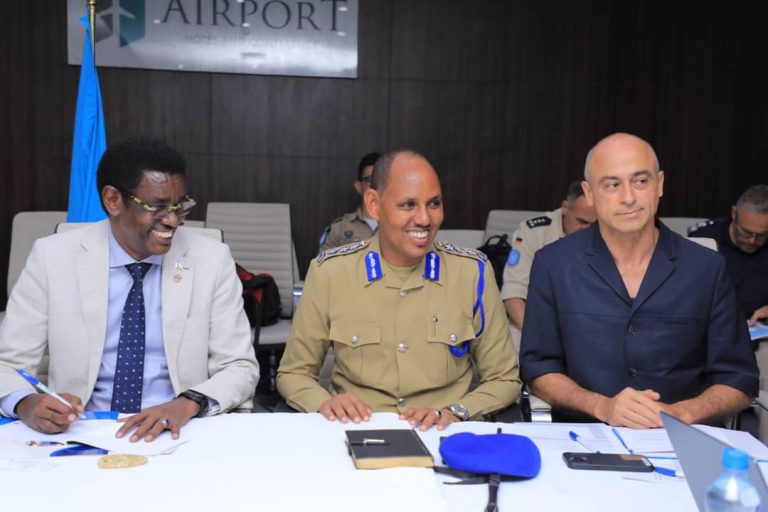 shirka wajiga Labaad ee mashruuca JPP ee Horumarinta Boliiska Soomaaliyeed oo muqdisho ka dhacay.
