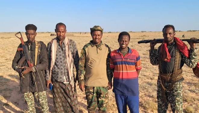 Xubno Ka Tirsan Al-shabaab oo Isku Soo Dhiibay ciidanka dowladda